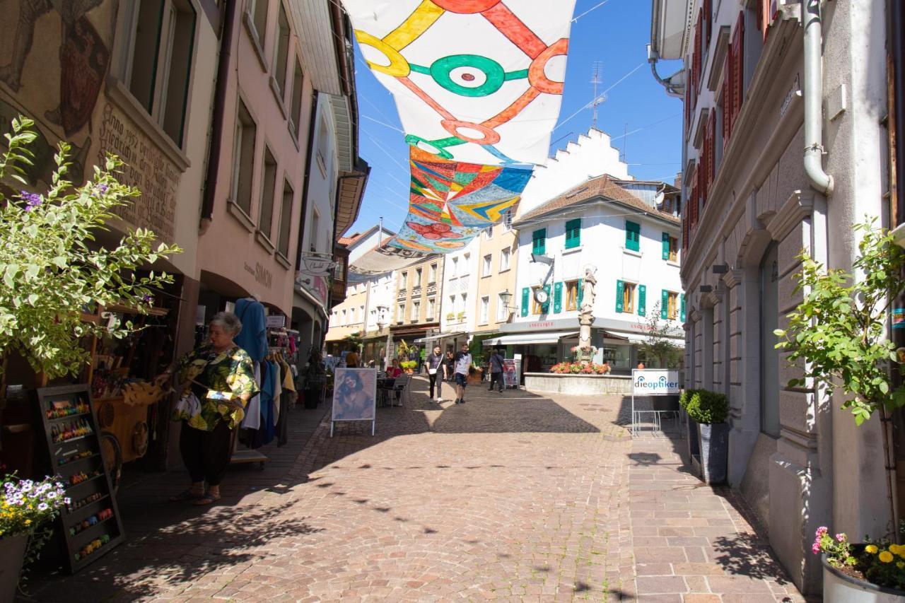 Loewe Apartment Gold Tiengen Altstadt Waldshut-Tiengen Bagian luar foto
